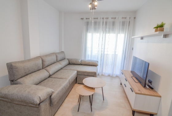 Resale - Apartment / flat - Torrevieja - Playa del Cura