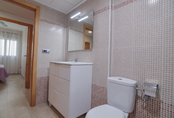 Resale - Apartment / flat - Torrevieja - Playa del Cura