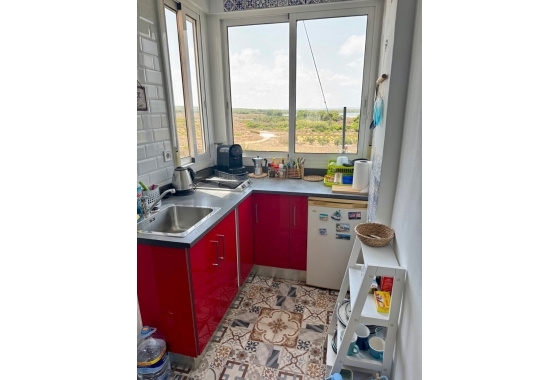 Reventa - Estudio - La Mata