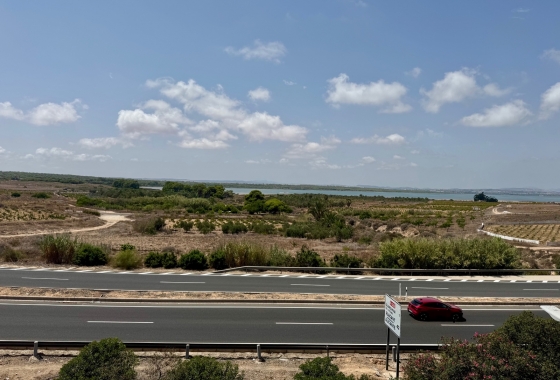 Reventa - Estudio - La Mata