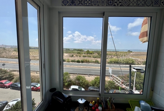 Reventa - Estudio - La Mata