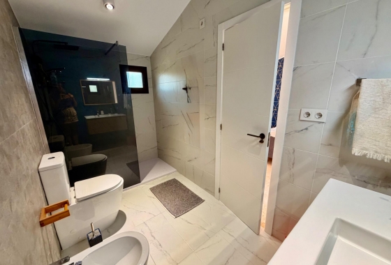 Resale - Apartment / flat - Orihuela Costa - Las Ramblas