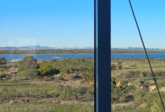 Reventa - Estudio - La Mata