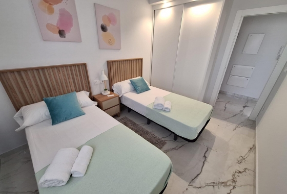 Resale - Apartment / flat - Orihuela Costa - Punta Prima
