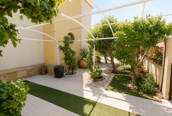 Resale - Apartment / flat - Orihuela Costa - Costa Blanca