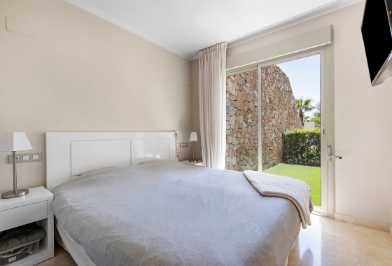 Resale - Apartment / flat - Orihuela - Las Colinas