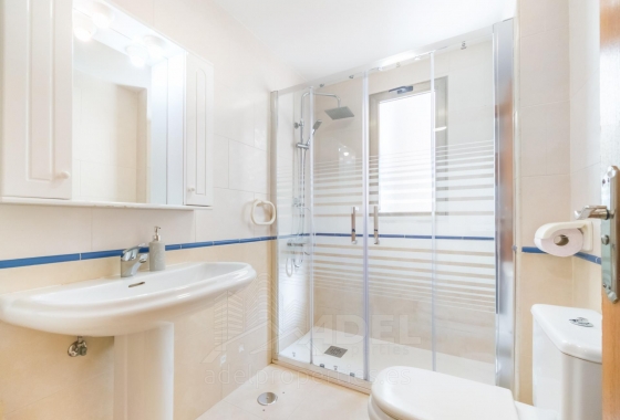 Resale - Apartment / flat - Torrevieja - Playa de los Locos