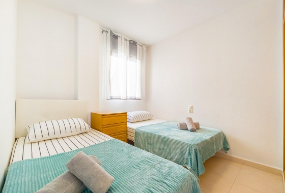 Resale - Apartment / flat - Torrevieja - Playa de los Locos