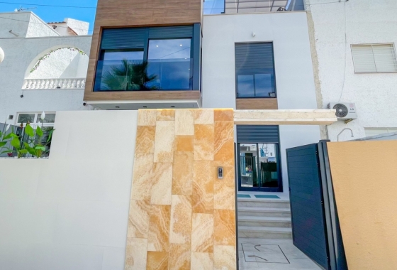 Resale - Townhouse - Torrevieja - Costa Blanca