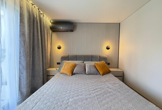 Resale - Villa - Torrevieja - Punta Prima