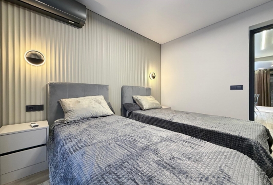 Resale - Villa - Torrevieja - Punta Prima