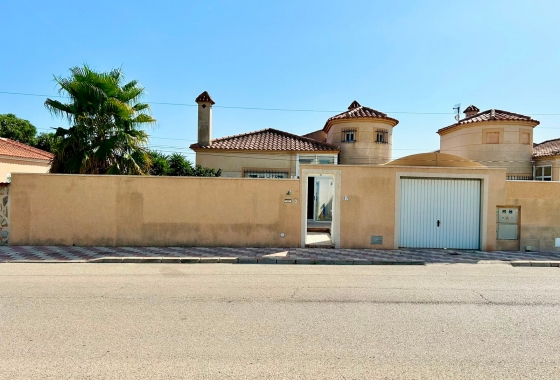 Återförsäljning - Villa - Torrevieja - Costa Blanca