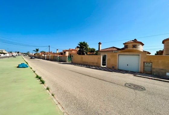Återförsäljning - Villa - Torrevieja - Costa Blanca