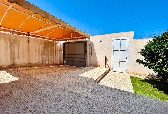Återförsäljning - Villa - Torrevieja - Costa Blanca