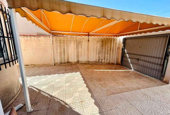 Återförsäljning - Villa - Torrevieja - Costa Blanca