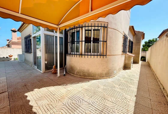 Återförsäljning - Villa - Torrevieja - Costa Blanca