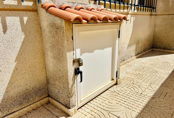 Återförsäljning - Villa - Torrevieja - Costa Blanca