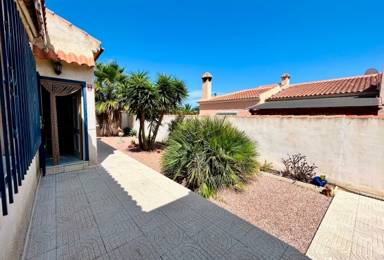 Återförsäljning - Villa - Torrevieja - Costa Blanca