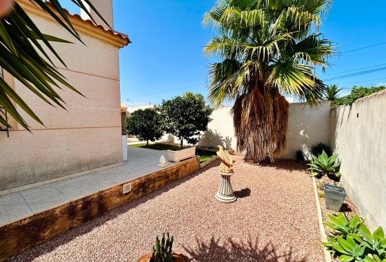 Återförsäljning - Villa - Torrevieja - Costa Blanca