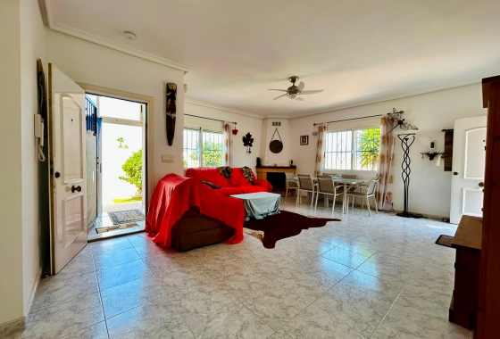 Återförsäljning - Villa - Torrevieja - Costa Blanca