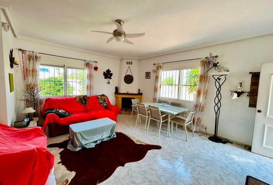 Återförsäljning - Villa - Torrevieja - Costa Blanca