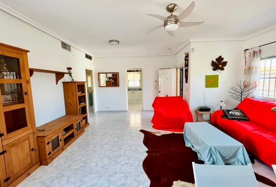 Återförsäljning - Villa - Torrevieja - Costa Blanca