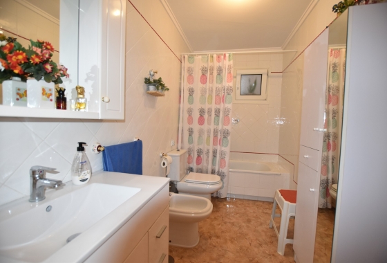 Resale - Apartment / flat - La Mata - Costa Blanca
