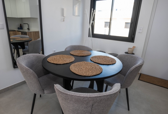 Resale - Apartment / flat - Pilar de la Horadada - Costa Blanca