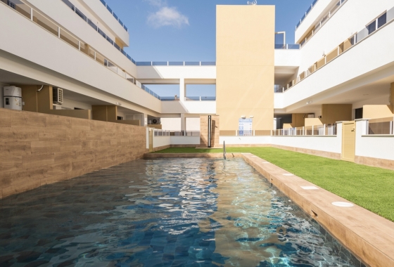 Resale - Apartment / flat - Pilar de la Horadada - Costa Blanca