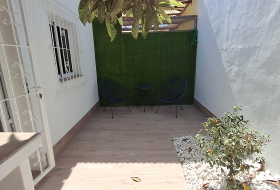 Resale - Townhouse - Orihuela Costa - Playa Flamenca
