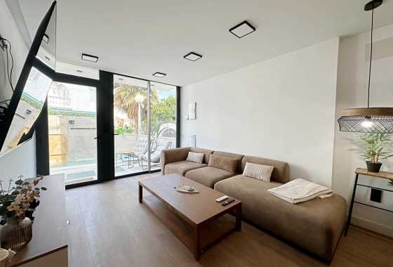 Wiederverkauf - Stadthaus - Torrevieja - Calas Blanca