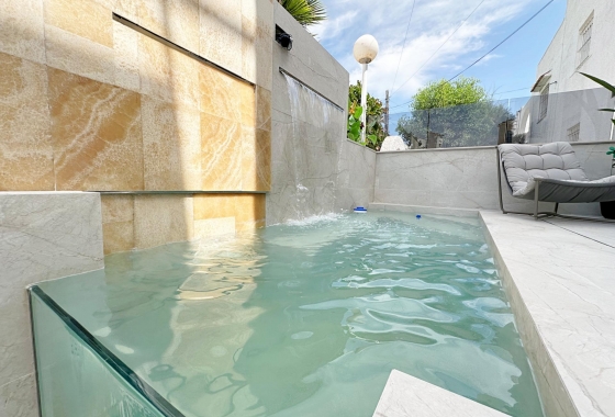 Wiederverkauf - Stadthaus - Torrevieja - Calas Blanca