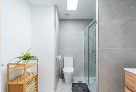 Resale - Apartment / flat - Torrevieja - Costa Blanca