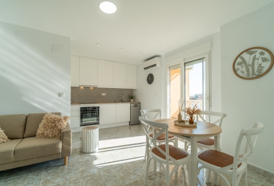 Resale - Apartment / flat - Torrevieja - Costa Blanca