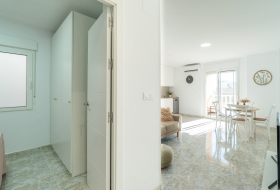 Resale - Apartment / flat - Torrevieja - Costa Blanca