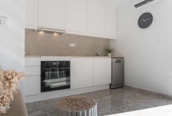 Resale - Apartment / flat - Torrevieja - Costa Blanca