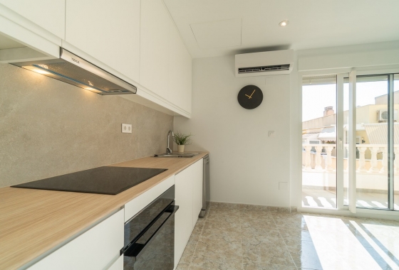 Resale - Apartment / flat - Torrevieja - Costa Blanca