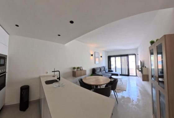 Reventa - Apartamento / piso - Torrevieja