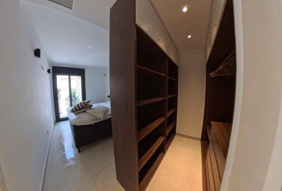 Reventa - Apartamento / piso - Torrevieja