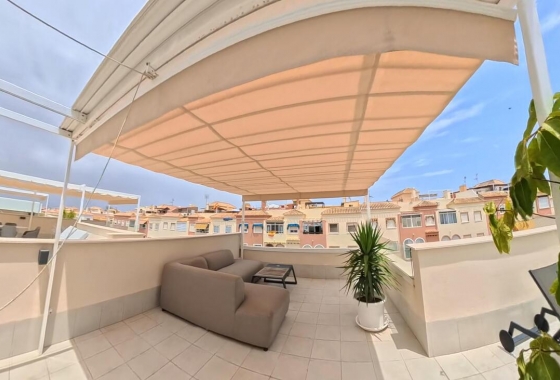 Reventa - Apartamento / piso - Torrevieja