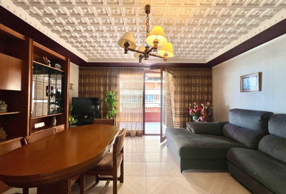 Resale - Apartment / flat - Torrevieja - Acequion