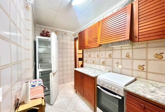 Resale - Apartment / flat - Torrevieja - Acequion