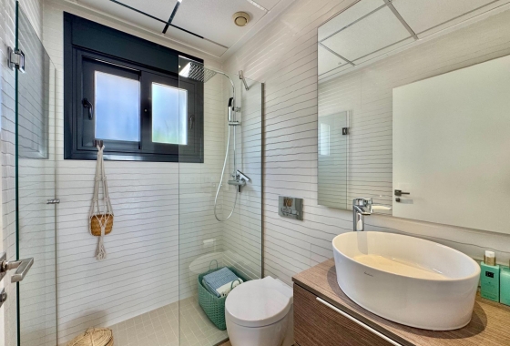 Resale - Villa - San Miguel de Salinas - Bellavista
