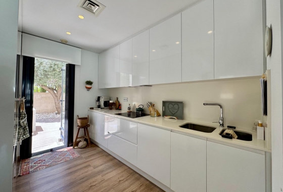 Resale - Villa - San Miguel de Salinas - Bellavista