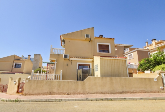 Resale - Villa - Orihuela Costa - Costa Blanca