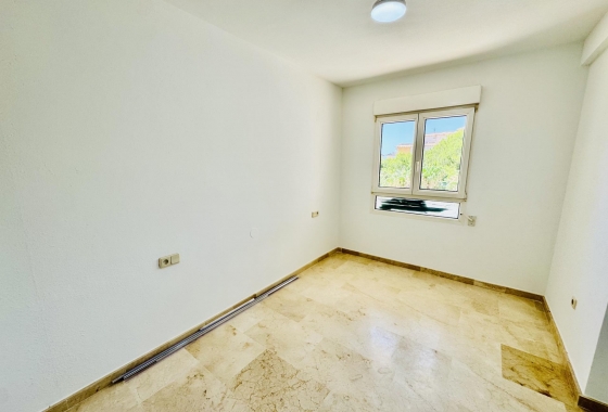 Resale - Apartment / flat - Orihuela Costa - Altos De Campoamor