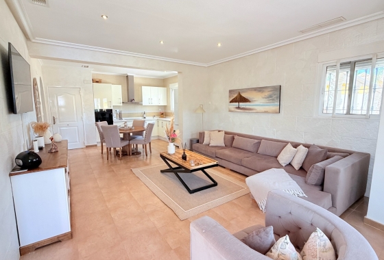 Resale - Villa - Catral - Costa Blanca