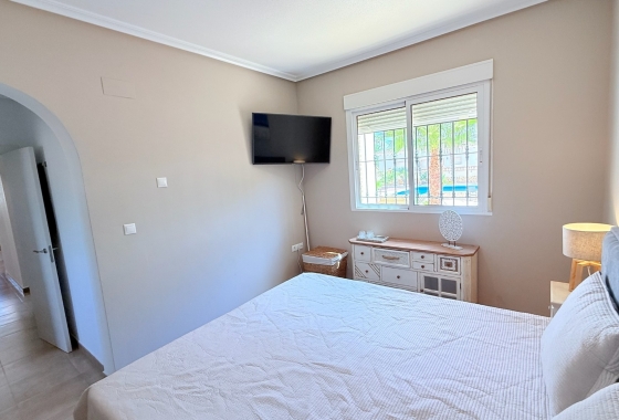 Resale - Villa - Catral - Costa Blanca