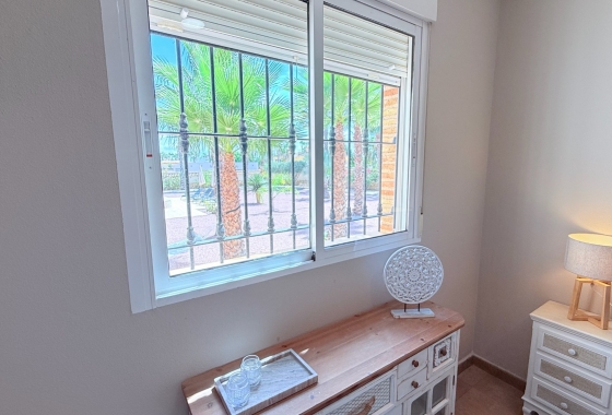 Resale - Villa - Catral - Costa Blanca