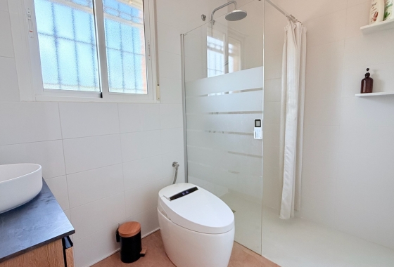 Resale - Villa - Catral - Costa Blanca